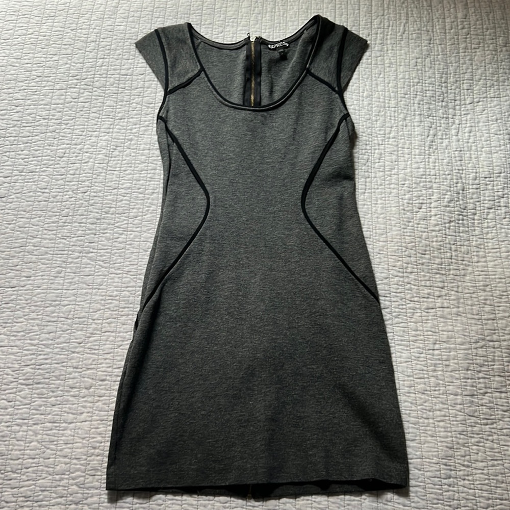 Express size 6 grey stretchy dress